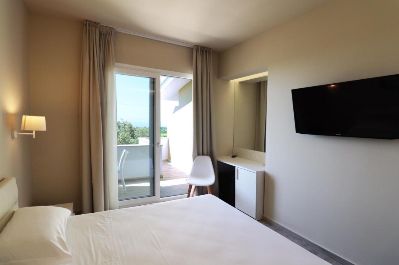 Borgo San Cosmo Tropea Bed & Breakfast Brattiro Exterior photo