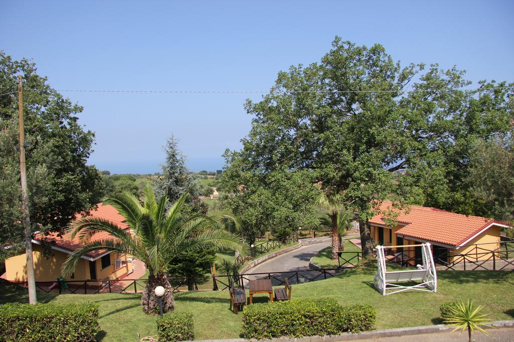 Borgo San Cosmo Tropea Bed & Breakfast Brattiro Exterior photo